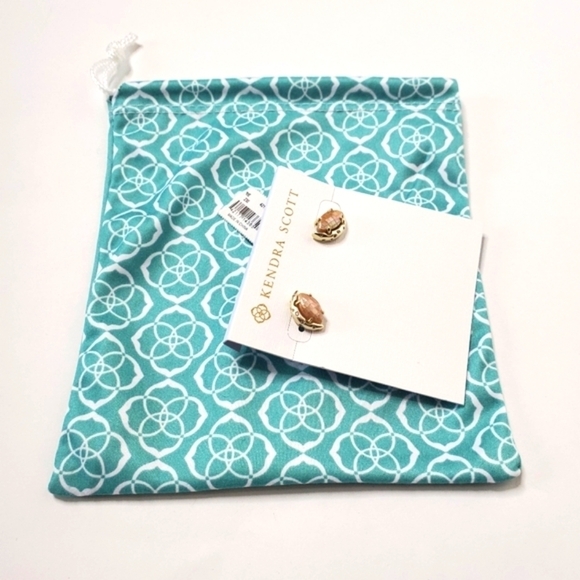 Kendra Scott Pink Gold Toned Studs New Bag - Picture 4 of 6